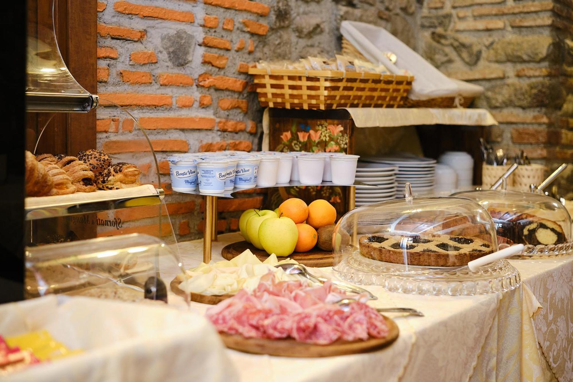 Albergo Della Posta บรักชาโน ภายนอก รูปภาพ